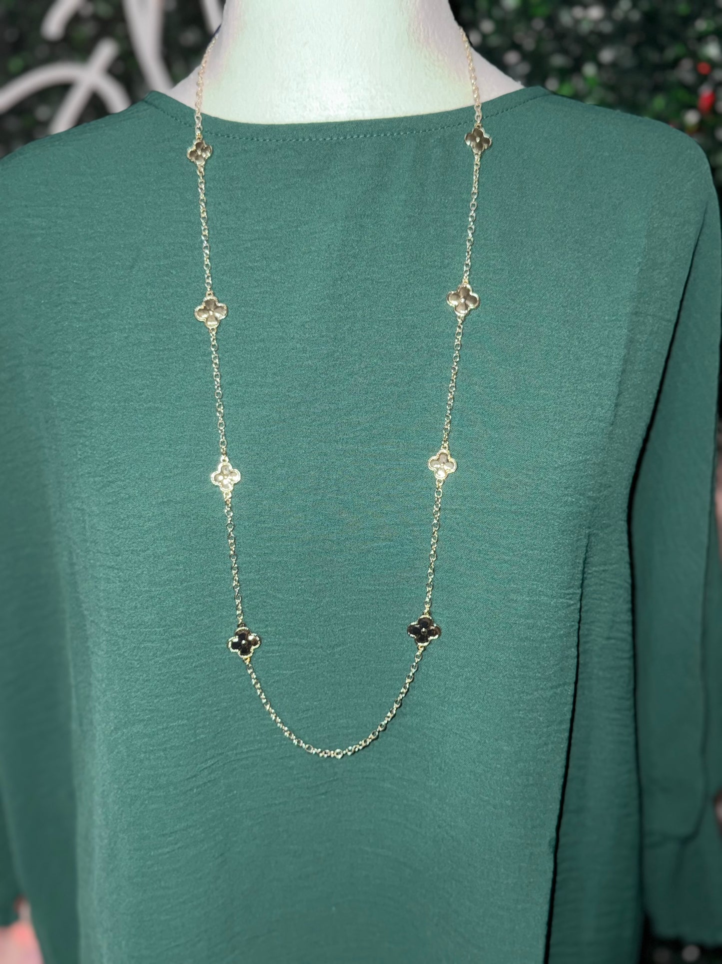Gold Clover necklace