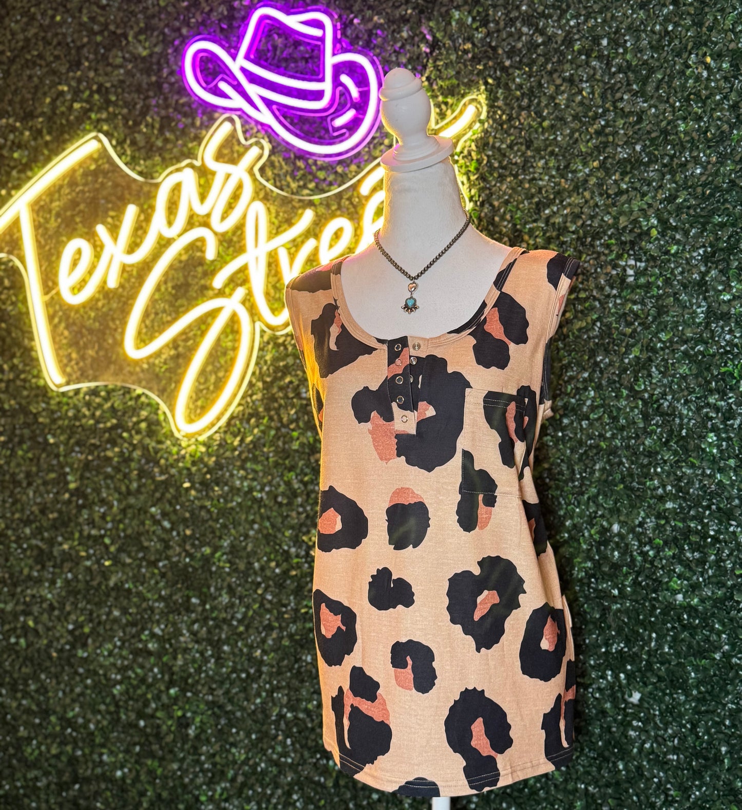 Leenas Leopard Tank Top